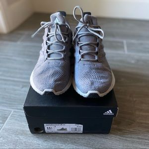 Men’s Adidas alphabounce Running Shoes 👟